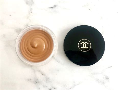 chanel soleil tan contour.